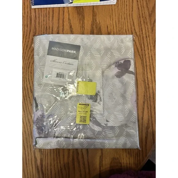 Madison Park Holly MP70-4172 Shower Curtain 72x72" Purple Floral Cotton BED28 - Picture 4 of 4